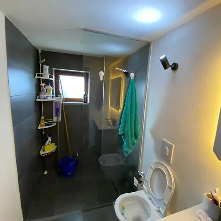 Shuaipaj Guest house