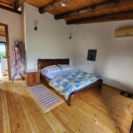 Shuaipaj Guest house Saraqinishte