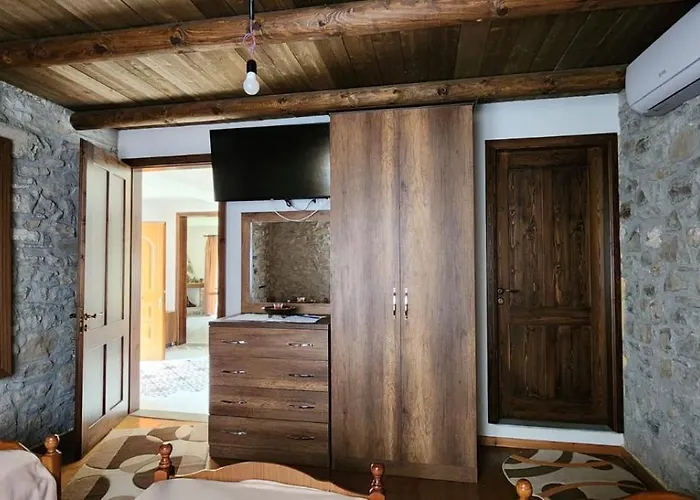 Shuaipaj Saraqinishtë