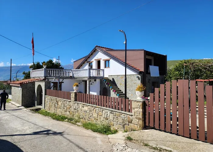 Shuaipaj Saraqinishte